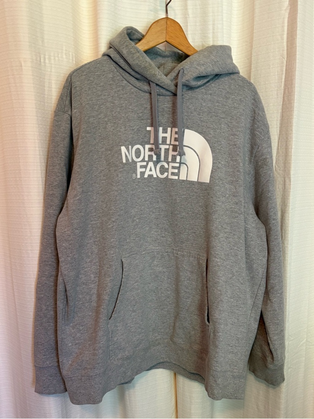 The North Face Men's Heather Gray Logo Crewneck Hoodie